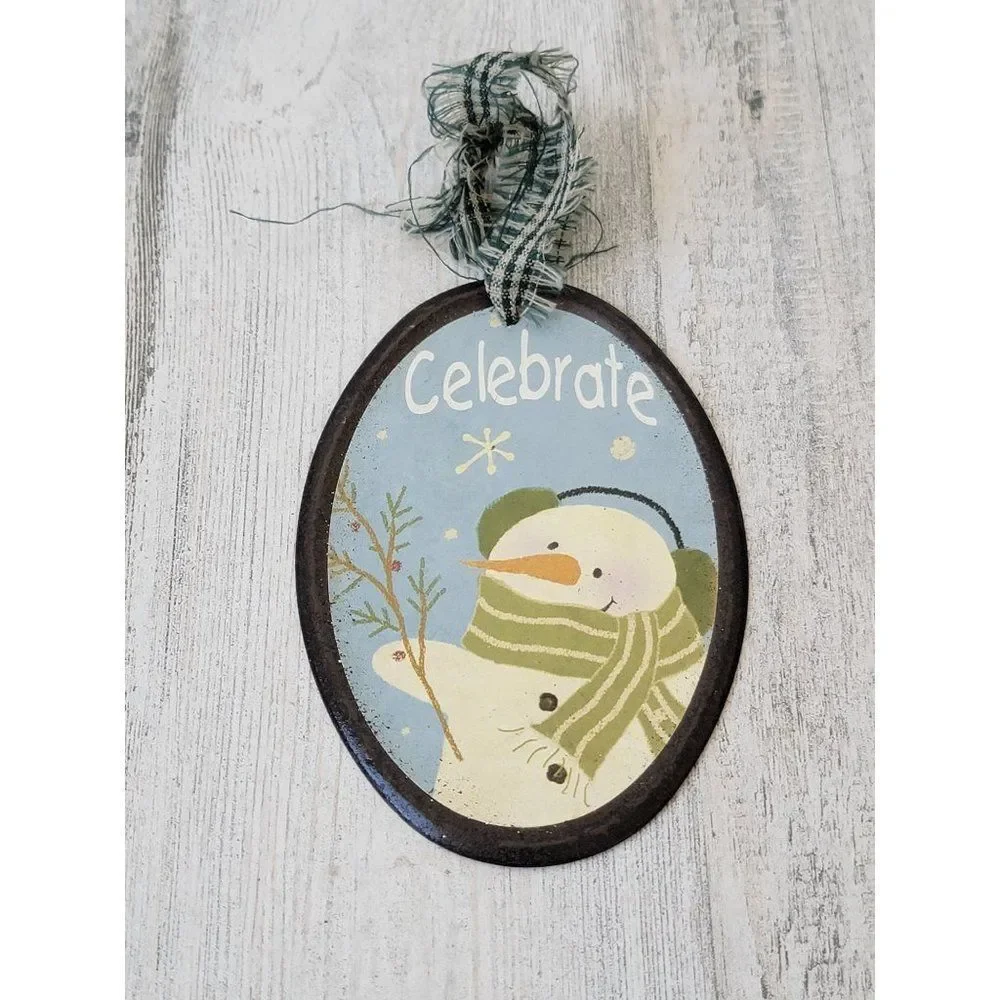 Celebrate‎ snowman mistletoe scarf ornament Xmas decor
